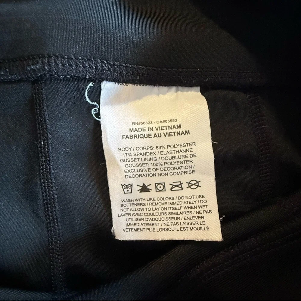 Nike Dri Fit Kids Sz M Dri Fit Crop Sport Legging Pants.